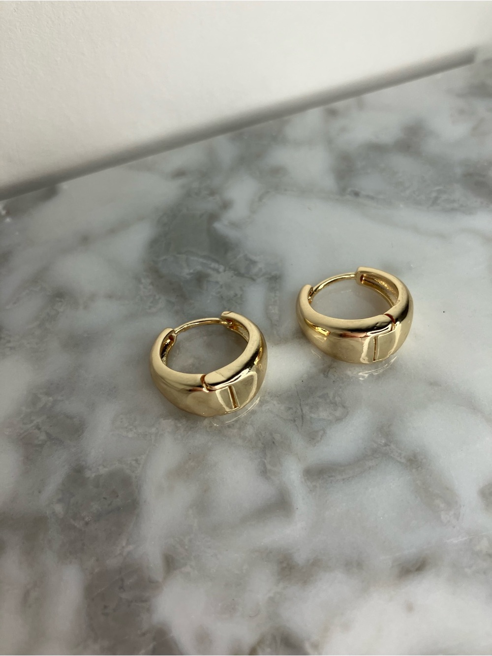 14K Gold Plated Huggie Hoop Earrings 12mm Small Gold Hoops Minimalist Everyday - Picture 7 of 7
